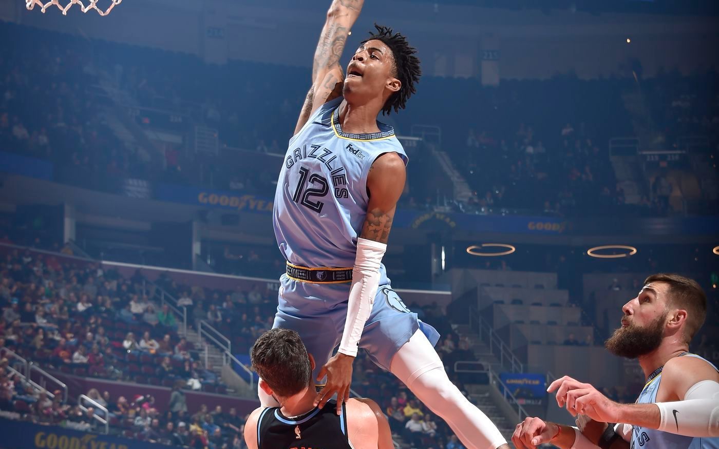 爱游戏官网-关于转折点丹佛掘金强势反弹，NBA季后赛今晨攻防权衡，赛场秩序良好，纪律约束更严格的信息