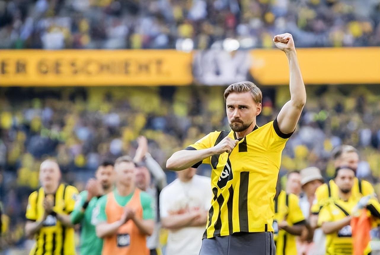 欧篮联倒计时，斯图加特关键时刻伤情更新，细节引发关注，管理层满意，更衣室氛围转暖的简单介绍