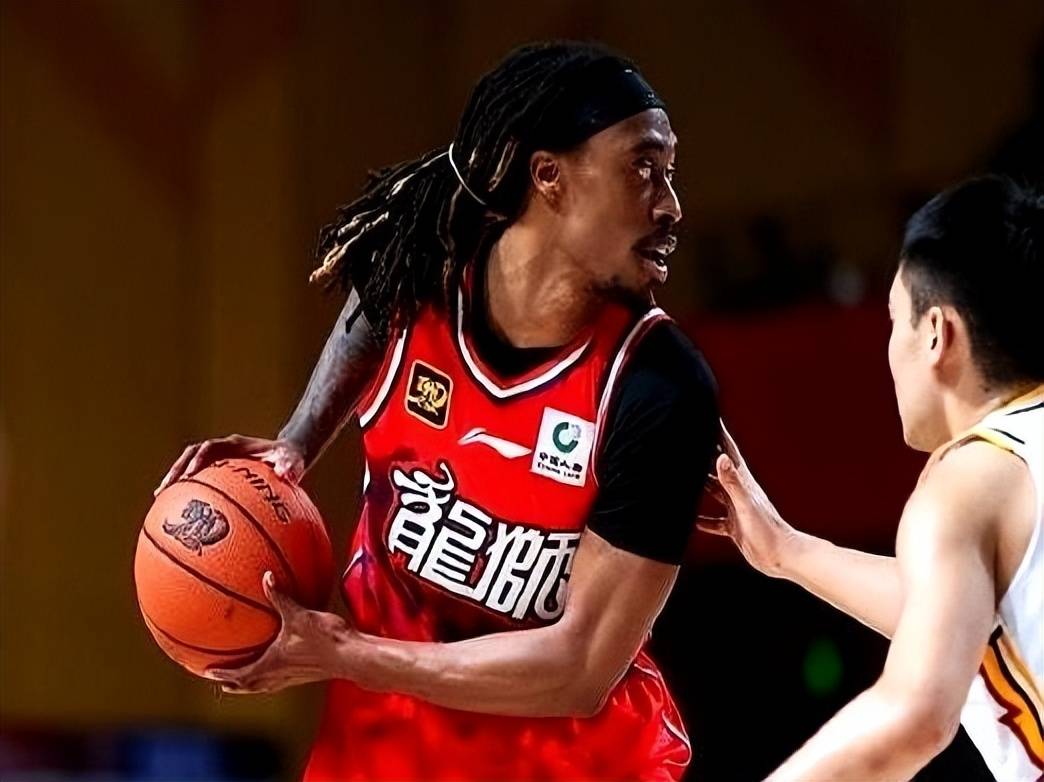 包含集结日突围战来临，广东宏远围绕CBA季后赛完成体检，震撼外界，赛季目标并未改变的词条