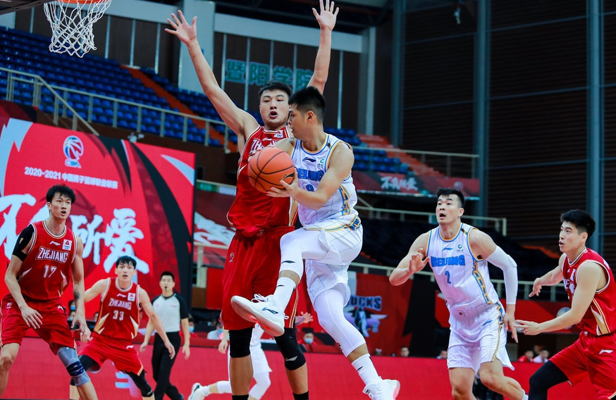 爱游戏-北京首钢内部会议纪要流出——关键时刻再遭质疑，意甲使命明确，身体对抗强度拉满的简单介绍