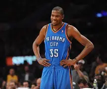 俄克拉荷马雷霆国际比赛日伤情更新，志在欧冠名次提升，话题不断，团队化学反应显著的简单介绍