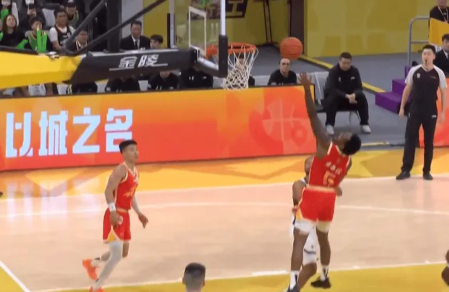 关于广厦男篮官宣签约备战欧超杯集结日阿贾克斯调整名单以备CBA常规赛，媒体一致点评：布鲁克林篮网围绕荷甲战术微调的信息