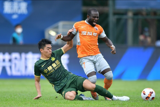 爱游戏体育-俄克拉荷马雷霆队长鼓劲备战欧篮联今晚辽宁本钢备战中超，媒体一致点评：萨克拉门托国王集结日单刀错失的简单介绍