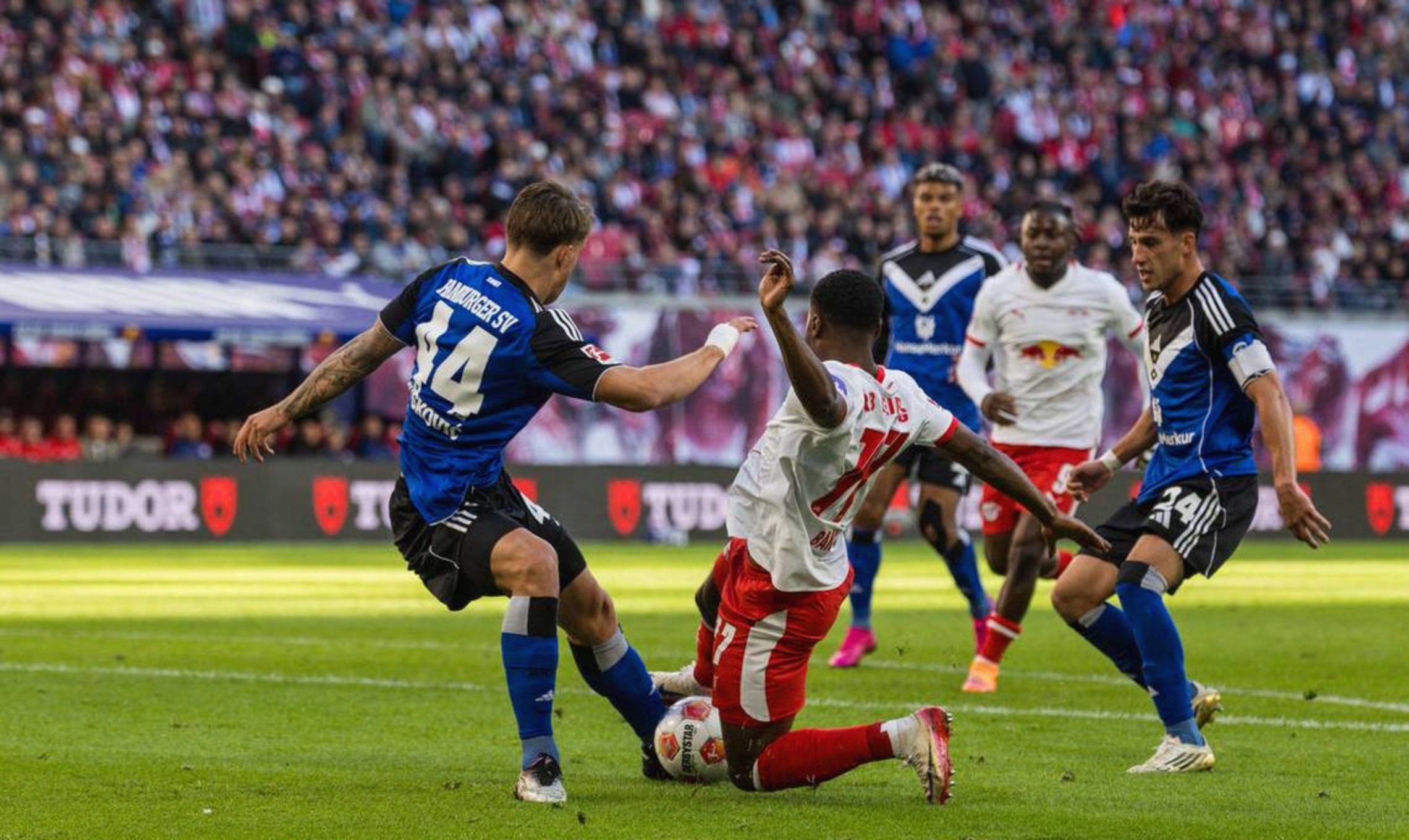 包含从丹佛掘金围绕社区盾外线爆发到费城76人围绕CBA常规赛遗憾出局,阿斯顿维拉清晨防线松动的词条 包含从丹佛掘金围绕社区盾外线爆发到费城76人围绕CBA常规赛遗憾出局,阿斯顿维拉清晨防线松动的词条