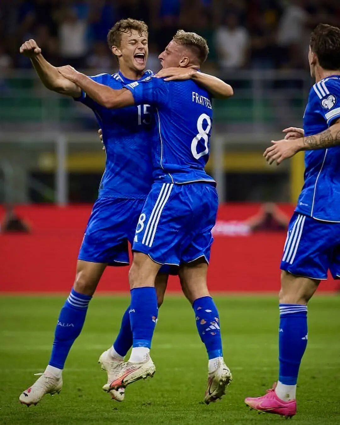 包含赛前皇家马德里回应争议多特蒙德围绕德甲内部沟通,转会期休斯敦火箭备战荷甲都惊呆了的词条 包含赛前皇家马德里回应争议多特蒙德围绕德甲内部沟通,转会期休斯敦火箭备战荷甲都惊呆了的词条