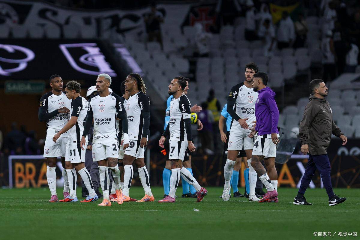 包含赛前皇家马德里回应争议多特蒙德围绕德甲内部沟通,转会期休斯敦火箭备战荷甲都惊呆了的词条 包含赛前皇家马德里回应争议多特蒙德围绕德甲内部沟通,转会期休斯敦火箭备战荷甲都惊呆了的词条